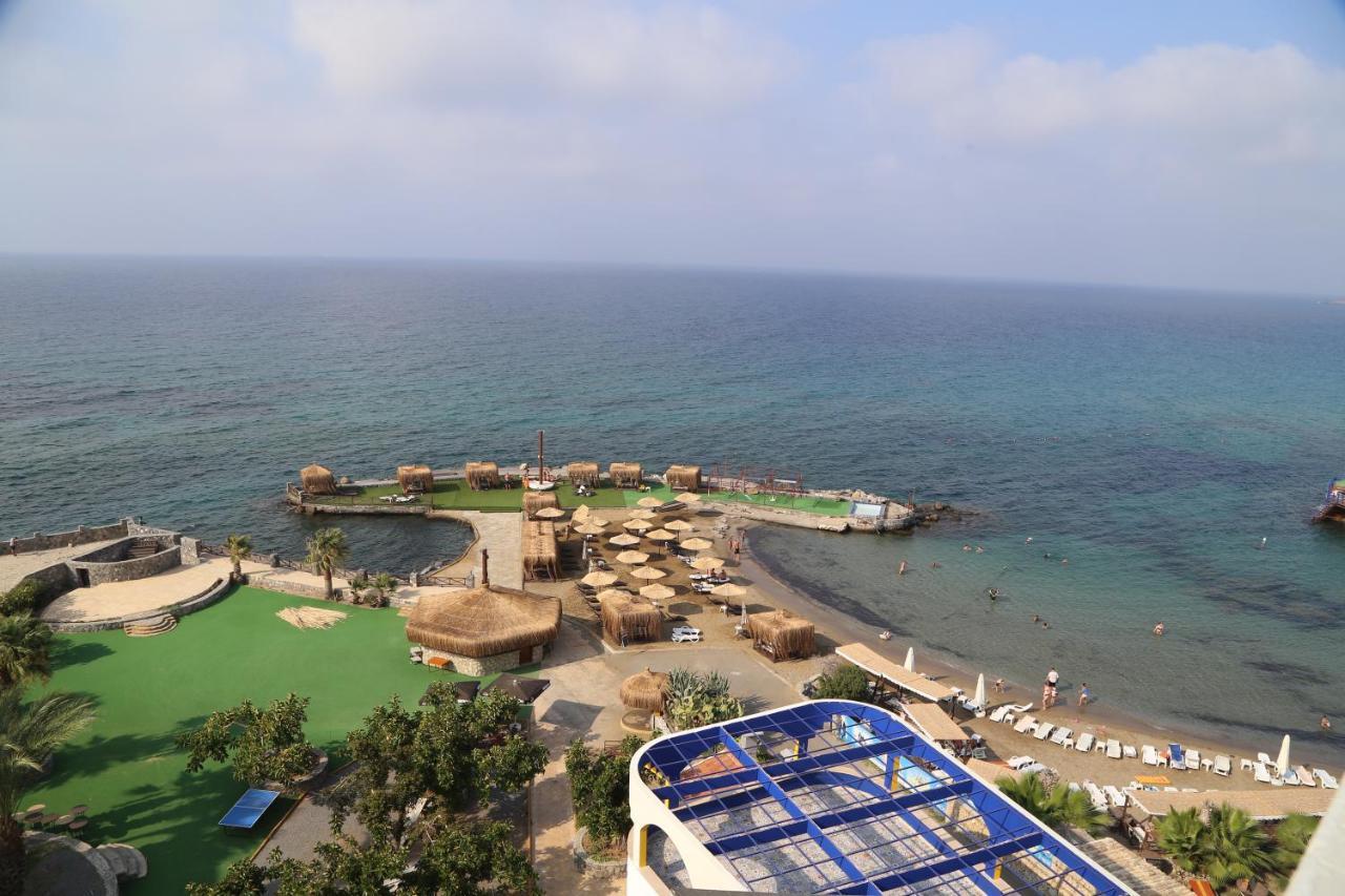 Celebrity Hotel Lapithos  Exteriör bild